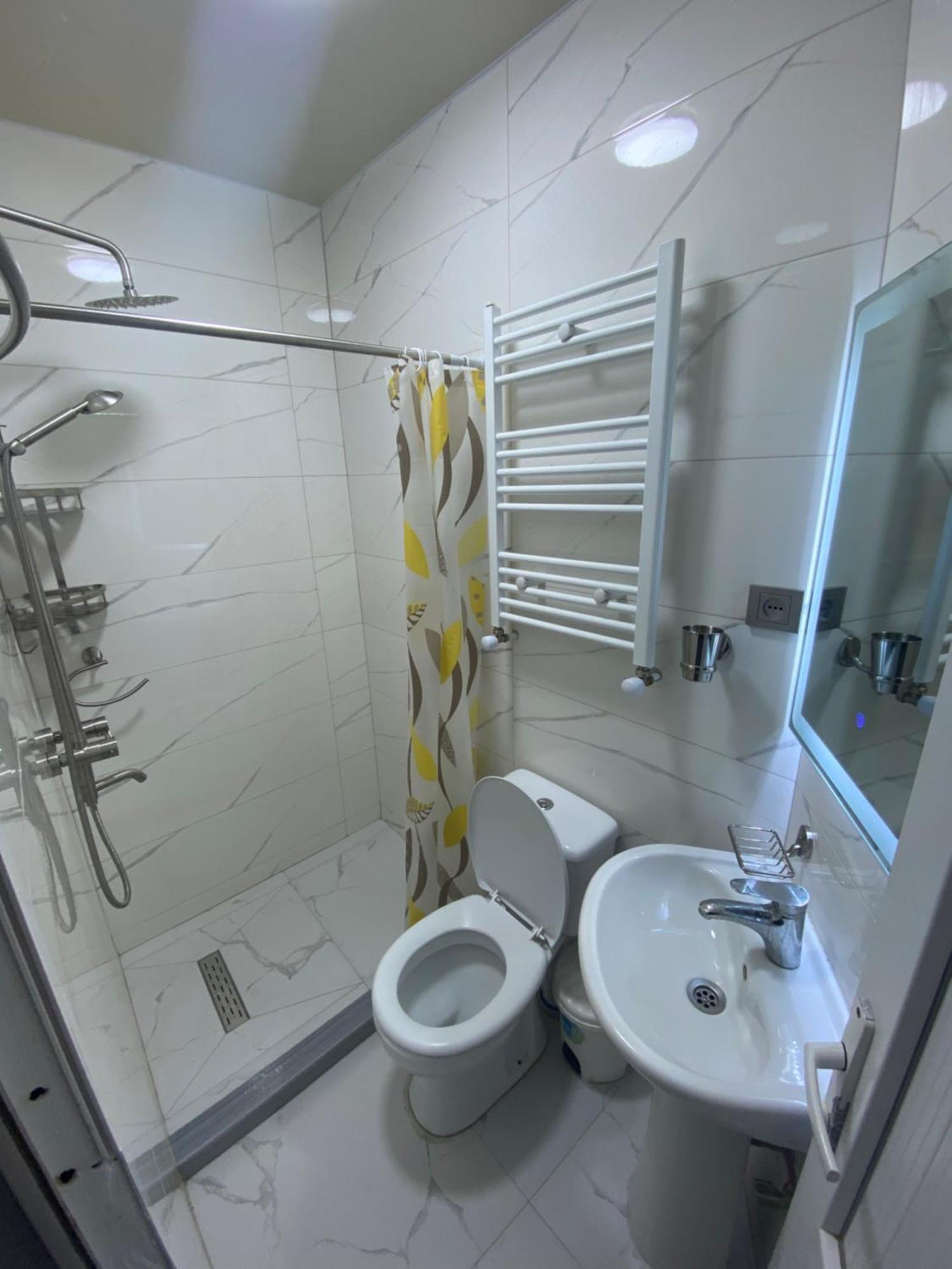 Guest House Orange Кобулети Екстериор снимка